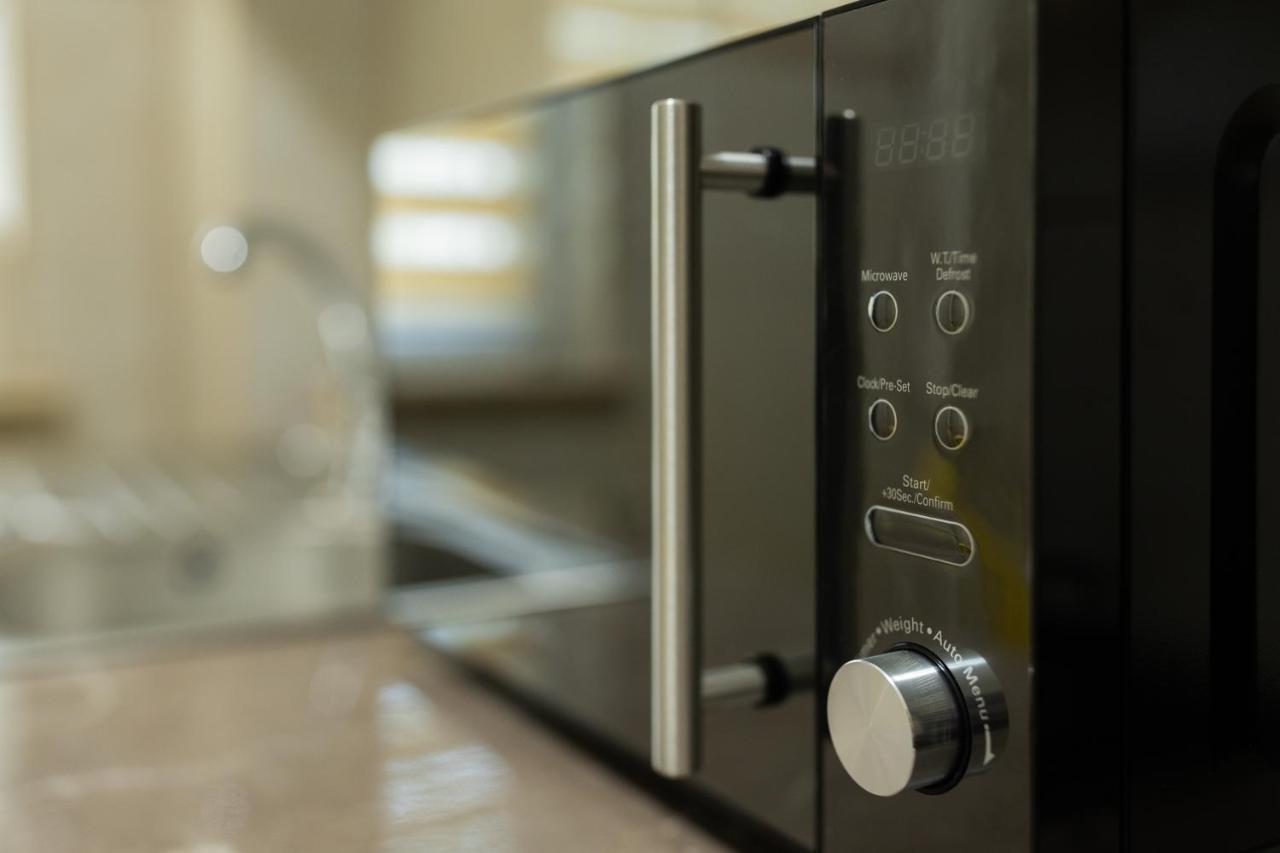 Luxury 2 Bedroom Holiday Apartment Piteşti Kültér fotó